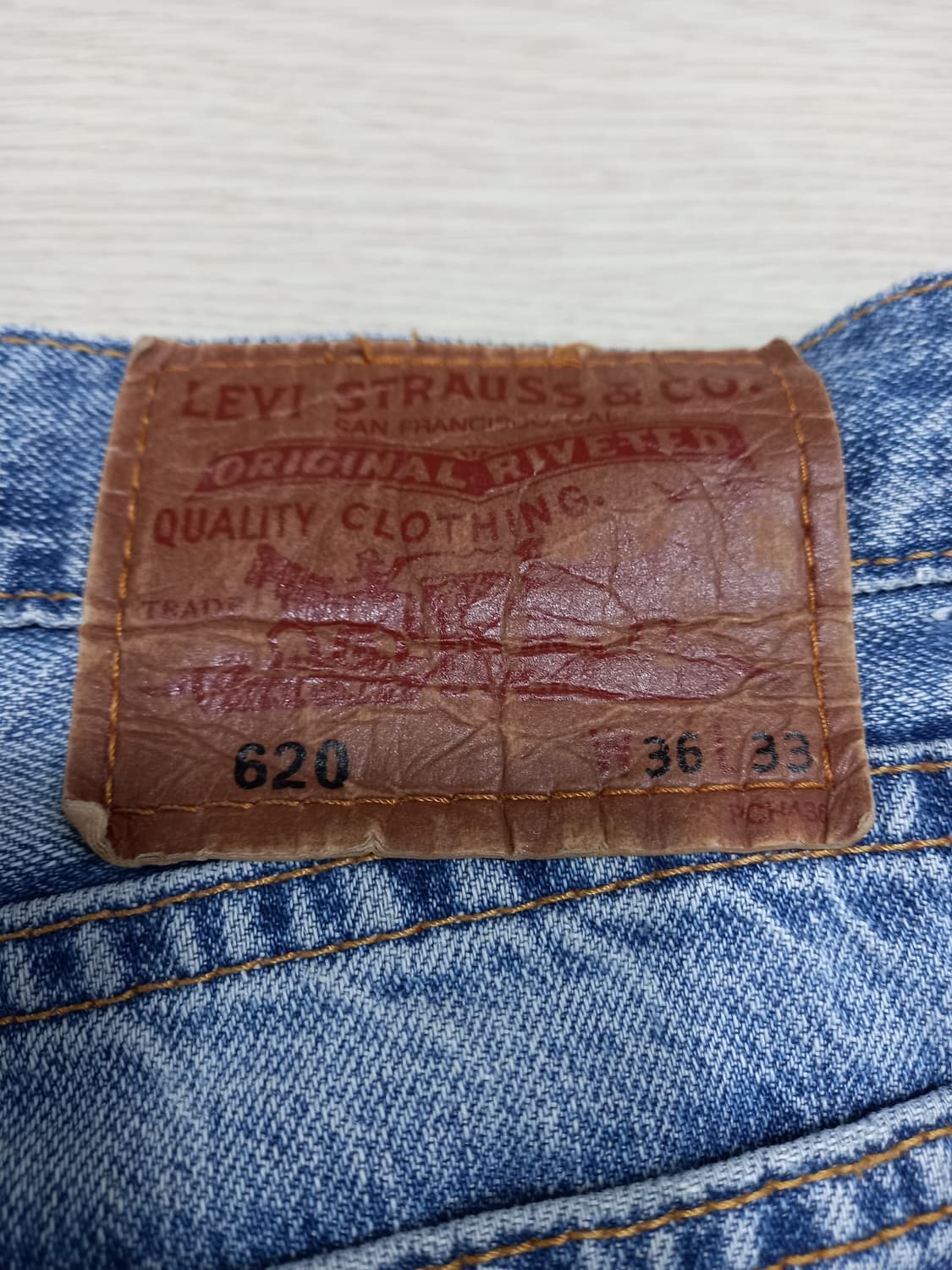 36 리바이스620 워싱 슬림일자진 연청 36-428 상품이미지5