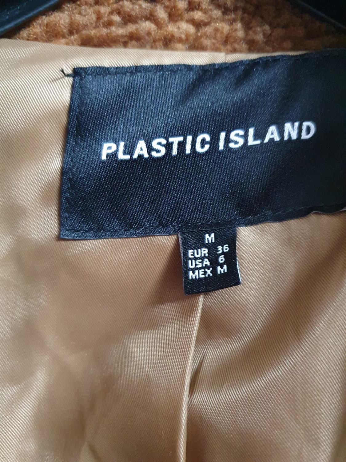 택포가 플라스틱아일랜드 코트 뽀글이 싱글버튼 무스탕코트 M 상품이미지8