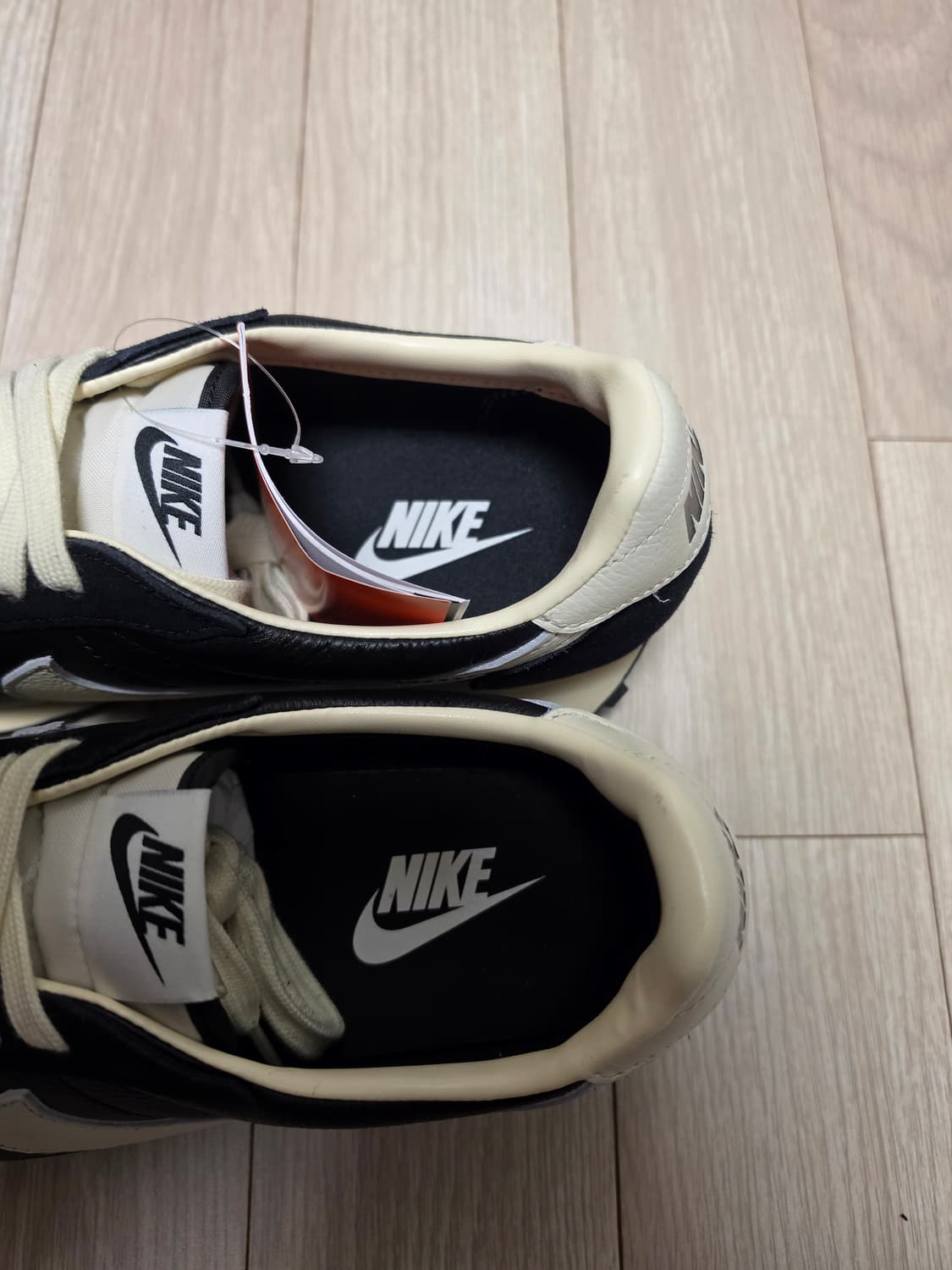 나이키 LD1000 레더 270사이즈 상품이미지2