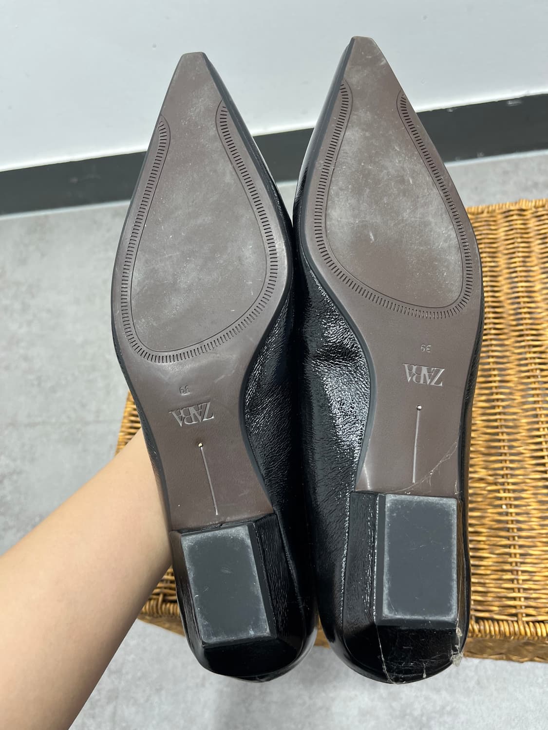 Zara 플랫슈즈 블랙 39  상품이미지3