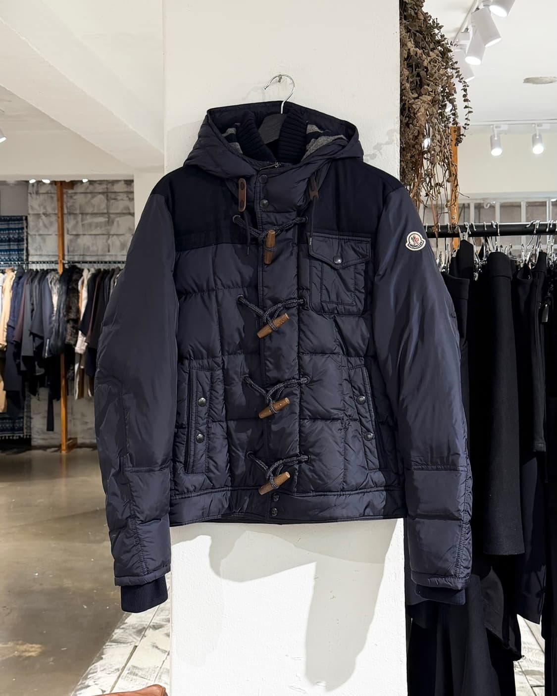 몽클레어 네이비 우먼스 버질 다운 패딩 상품이미지1