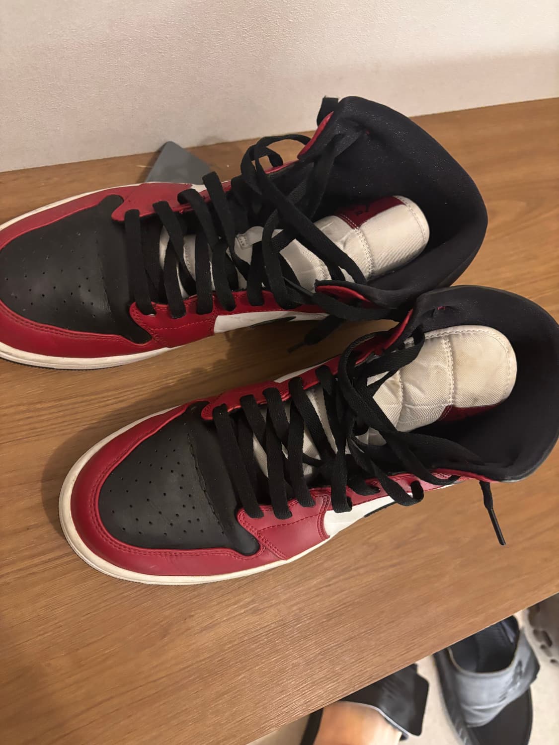 시카고 조던 블랙토 미드 290 상품이미지1