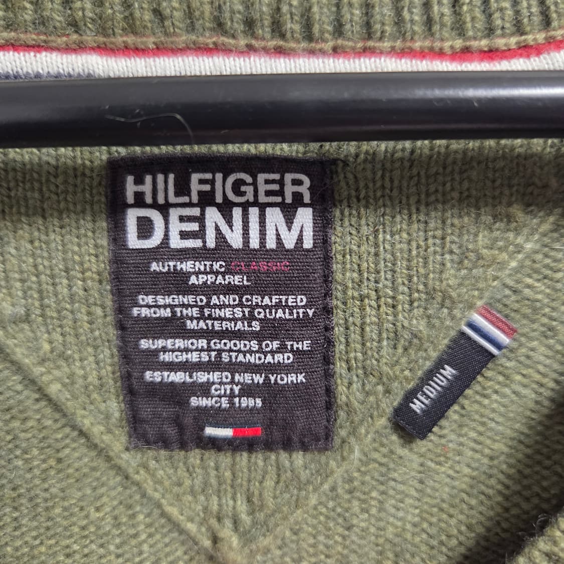 타미힐피거 브이넥 니트 스웨터 M-슬림L(95-100) 상품이미지3