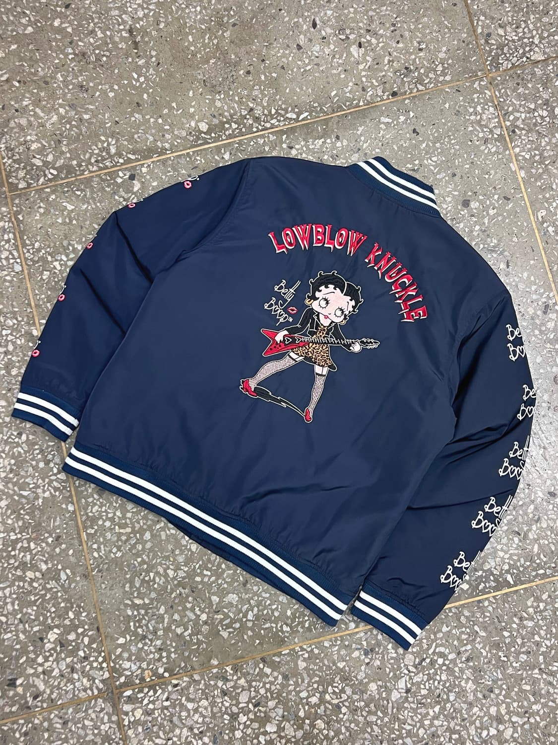 Low Blow Knuckle Betty Boop Stadium jack 상품이미지2