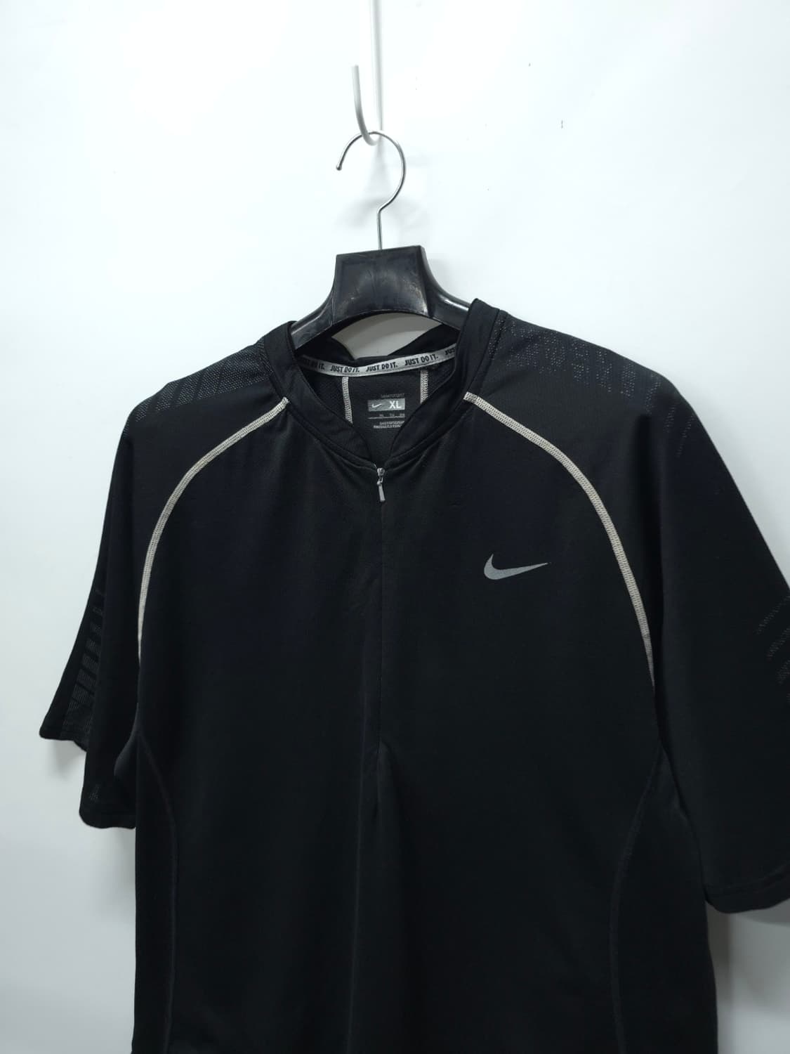 ​나이키 NikeFIT DRY 블랙 하프 집업 기능성 반팔 티셔츠 105 상품이미지2