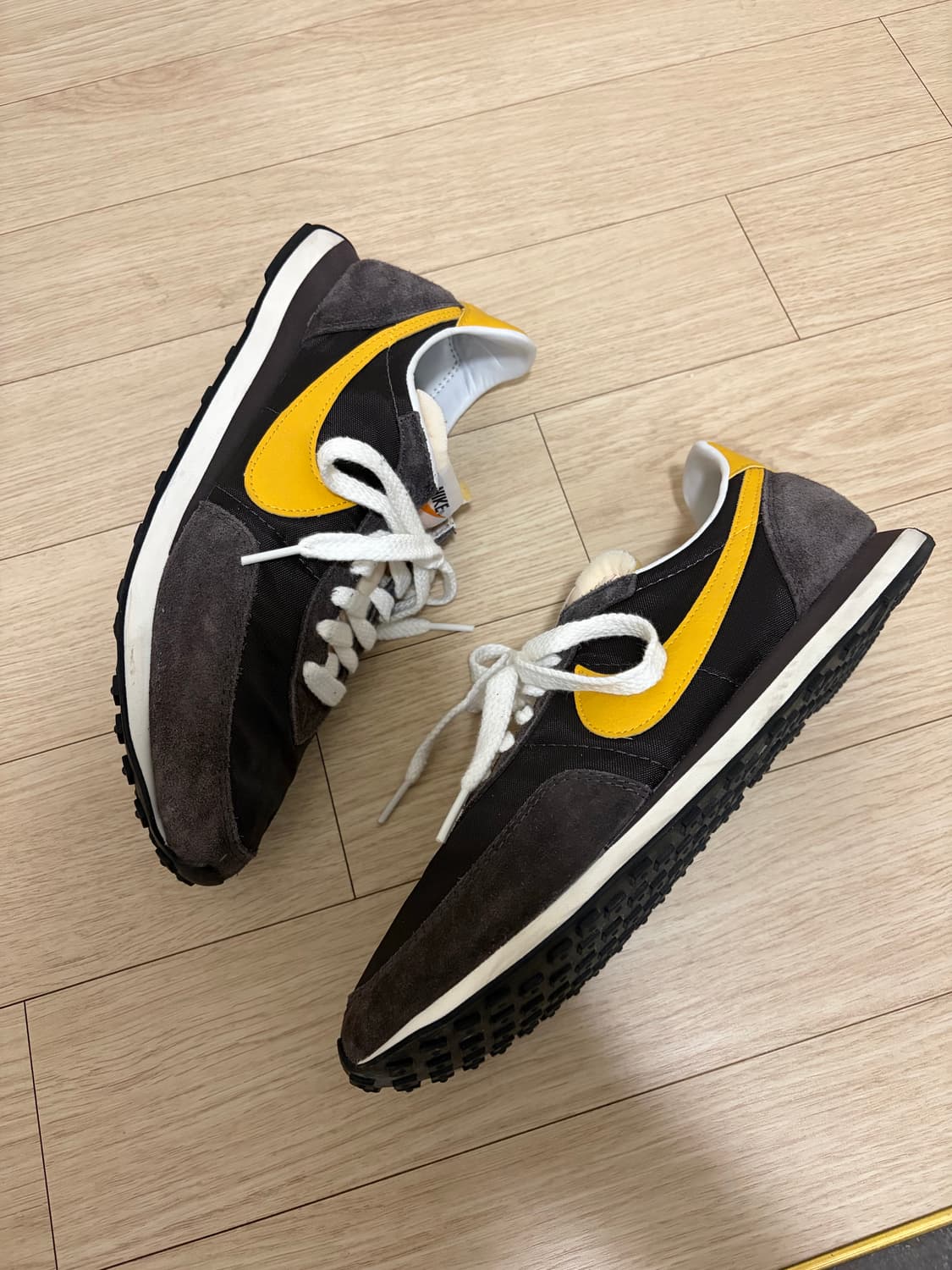 [270] 나이키 와플 트레이너2 벨벳브라운 상품이미지1