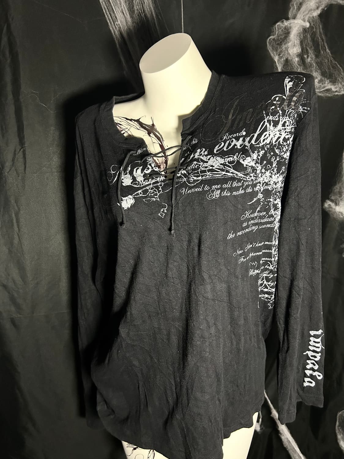 Impala eyelet long sleeve 상품이미지1