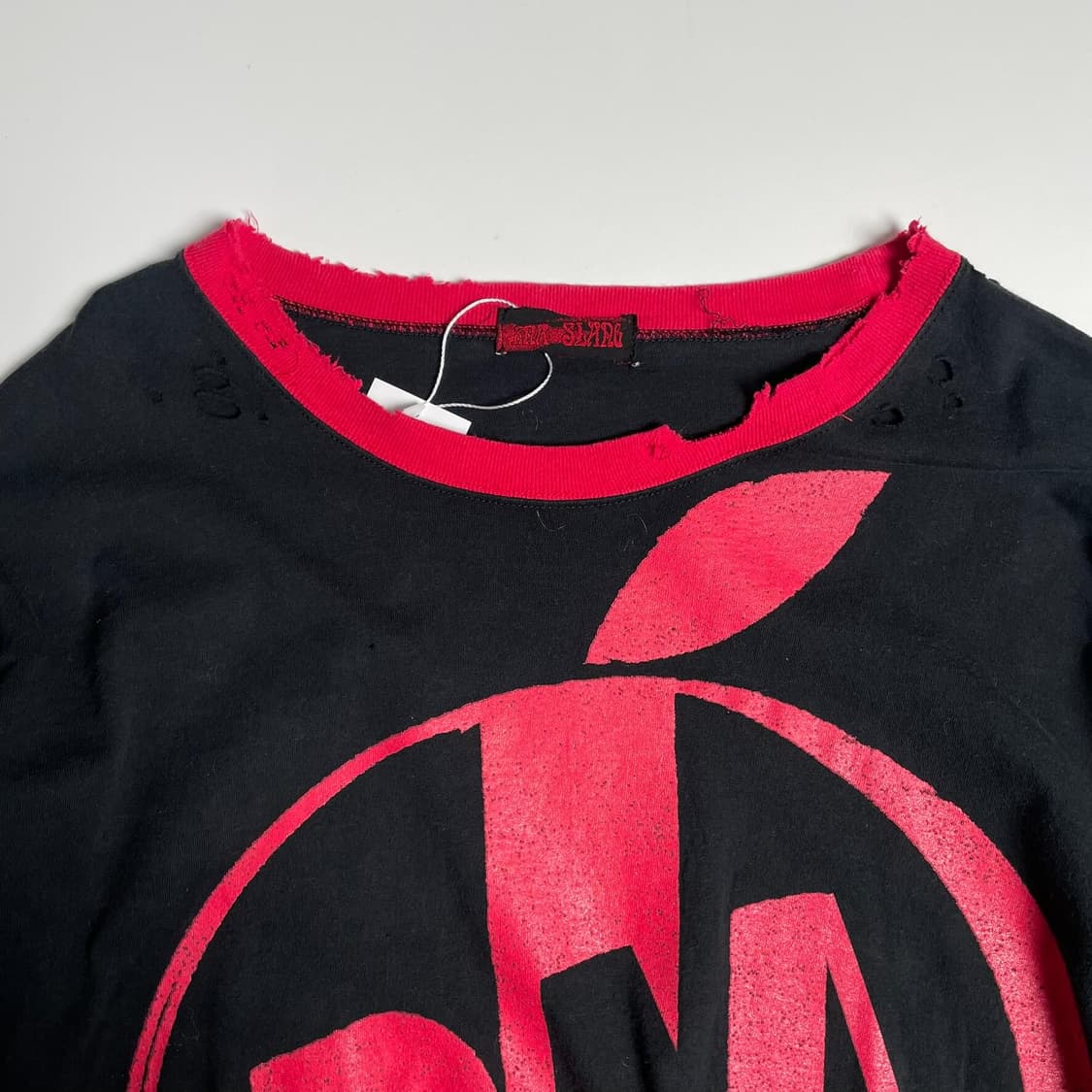 Rna slang 데미지 사과 프린트 롱 슬리브 상품이미지8