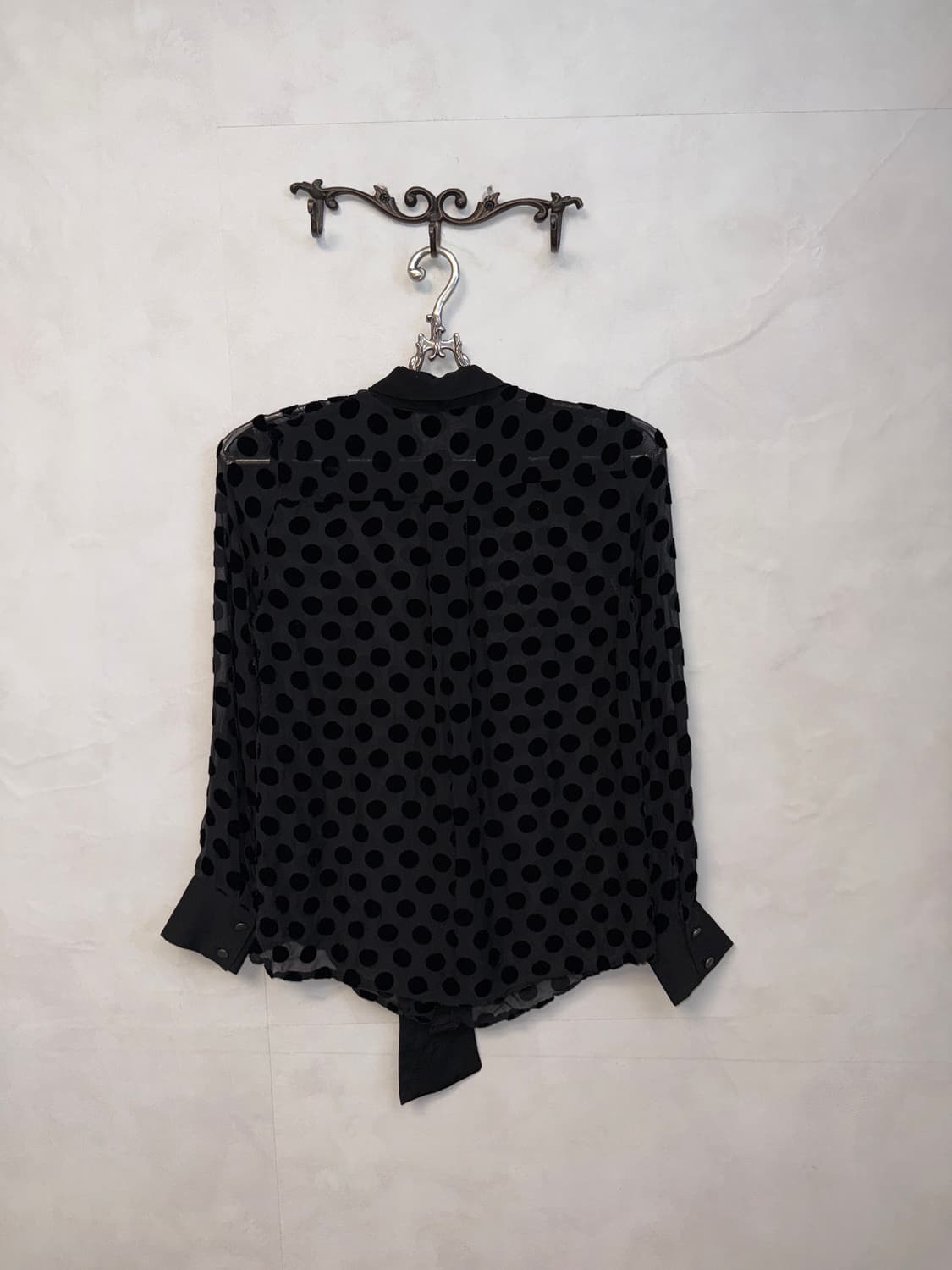 Black dot tie ribbon silk blouse 상품이미지5