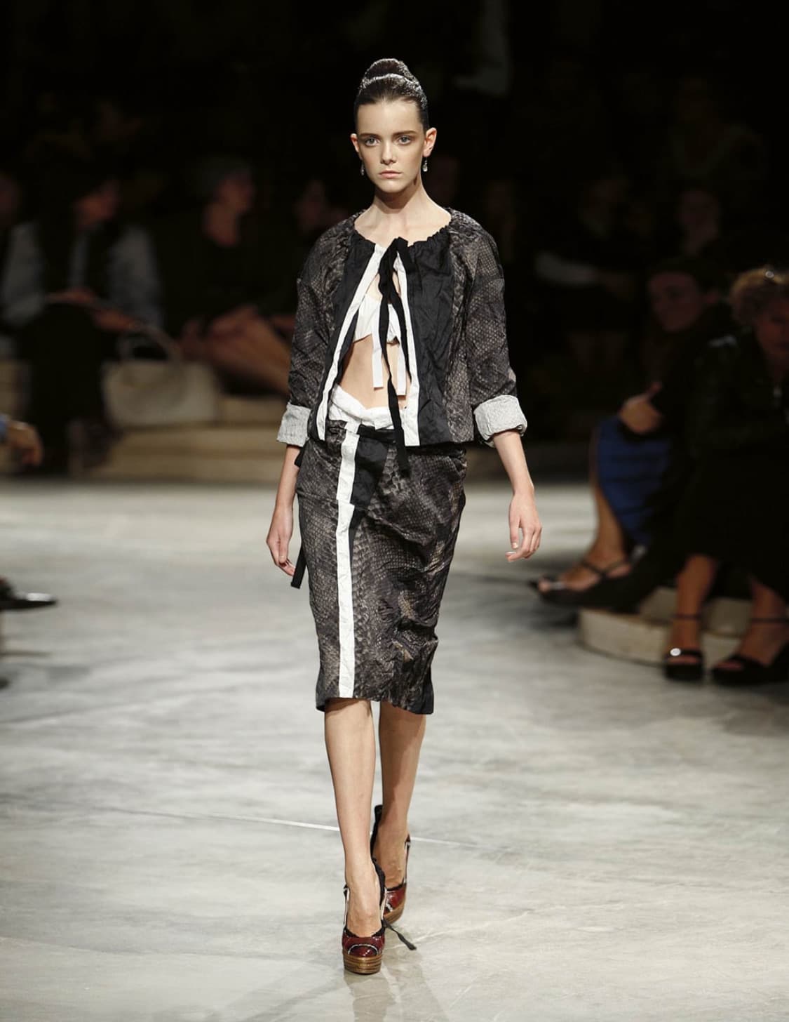 PRADA 프라다 09/SS 미디 스커트(실크)38 사이즈-해외발송 상품이미지2