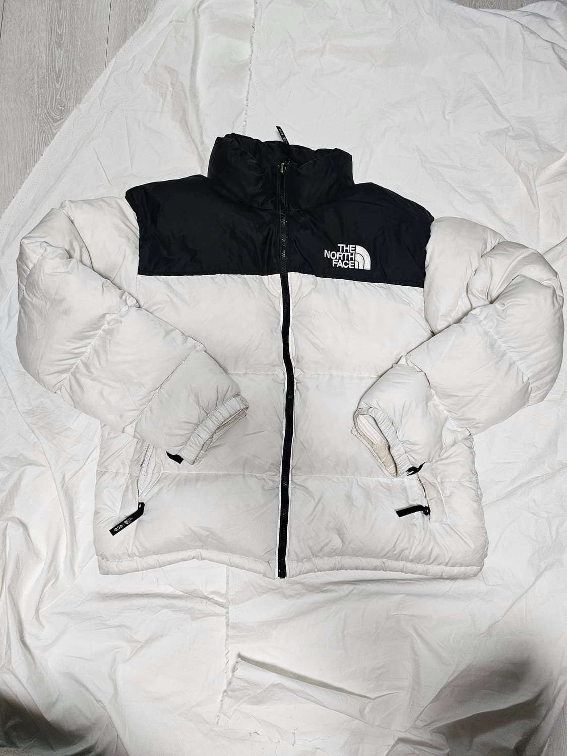노스페이스 구스다운 눕시 패딩 화이트 XL 상품이미지1