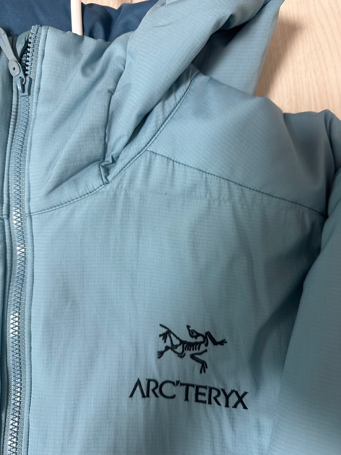 (예약)아크테릭스 아톰 lt 후디 솔레스 m 상품이미지3