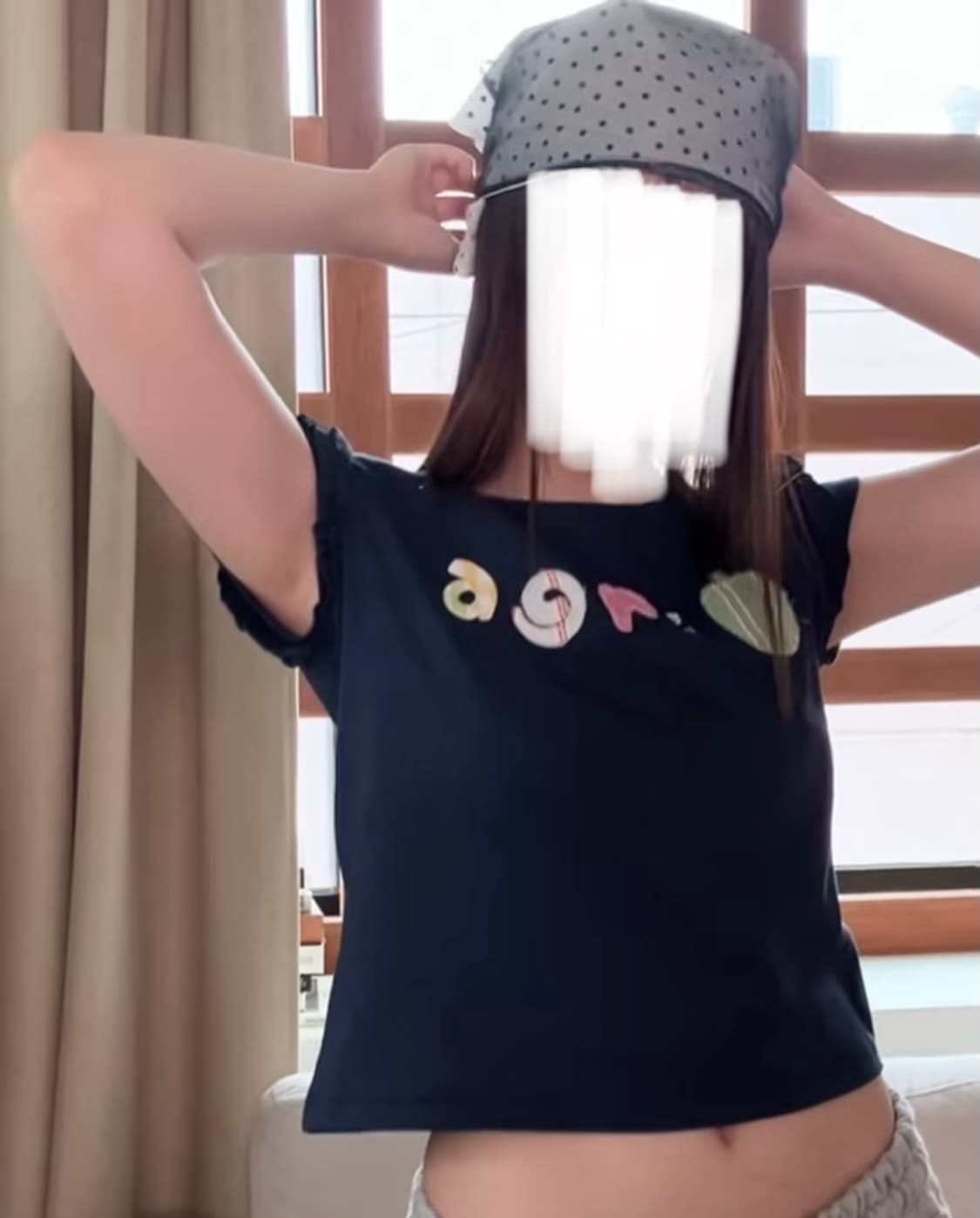 더뮤지엄비지터 스카프/반다나 (아이보리브라운) 상품이미지4