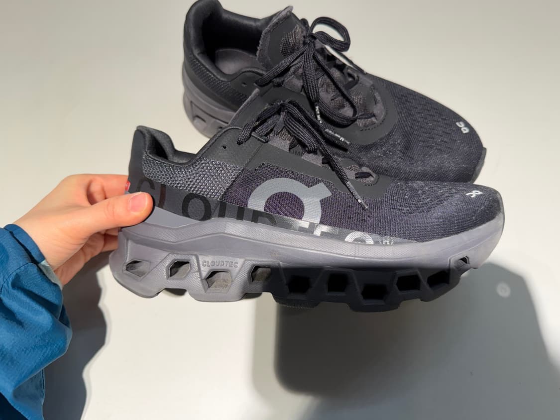 온러닝 클라우드 몬스터 245 상품이미지3