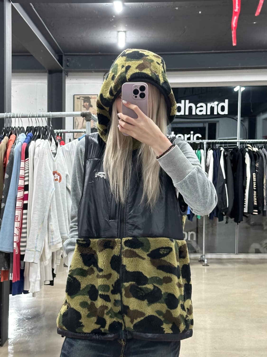 베이프 카모 패딩베스트 상품이미지1