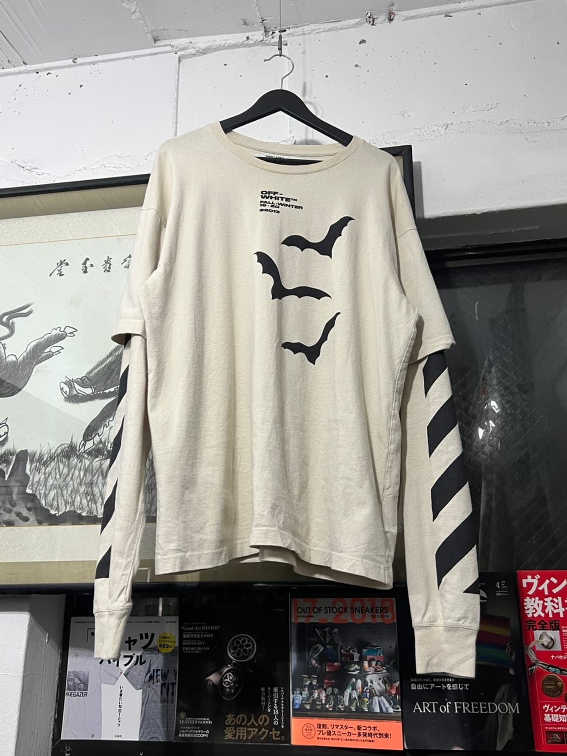 오프화이트 FW 19 Diag Bats Double Sleeve Tee 상품이미지3