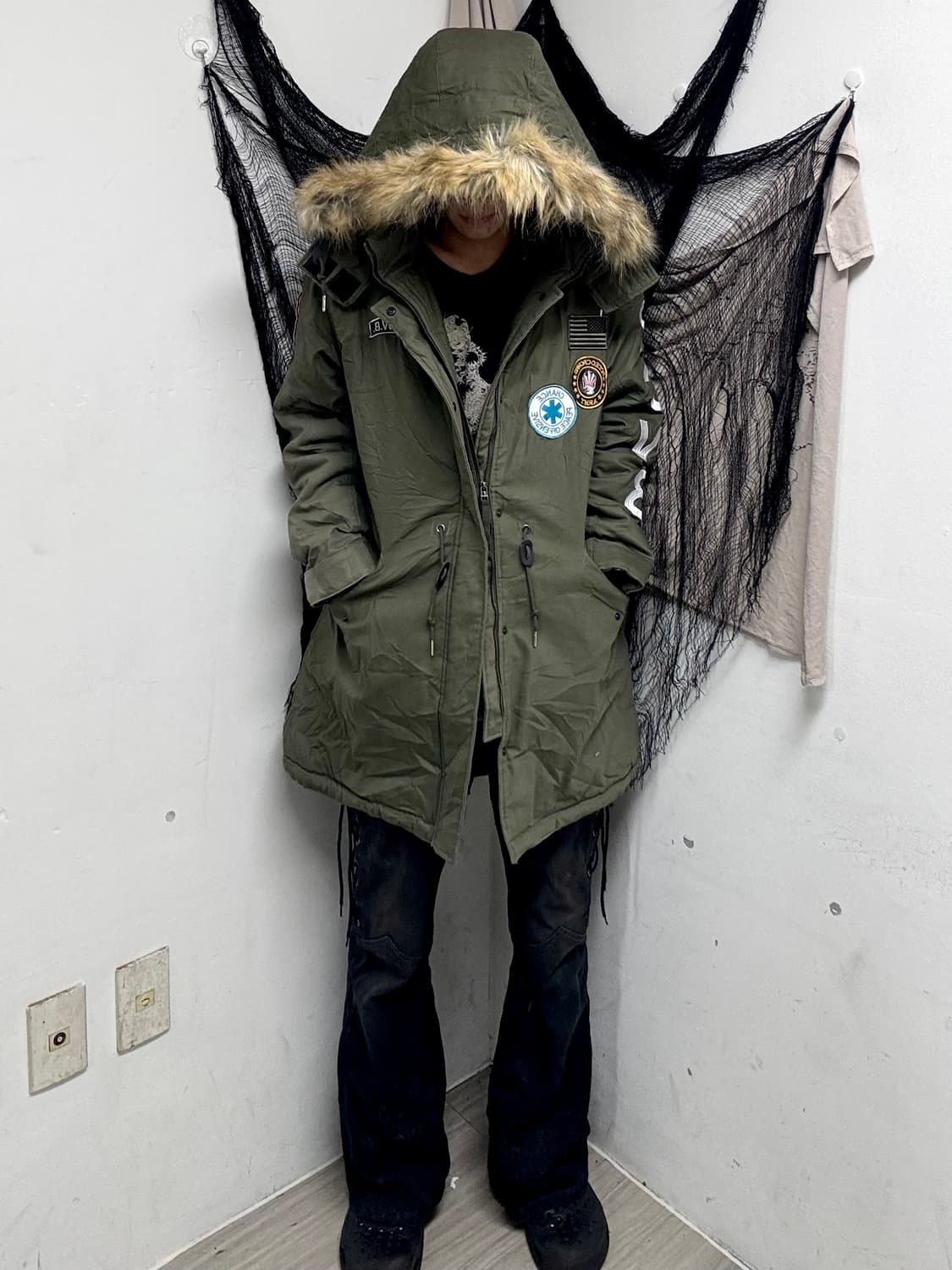 Khaki Patch Detail Fur Over-Size Field H 상품이미지5