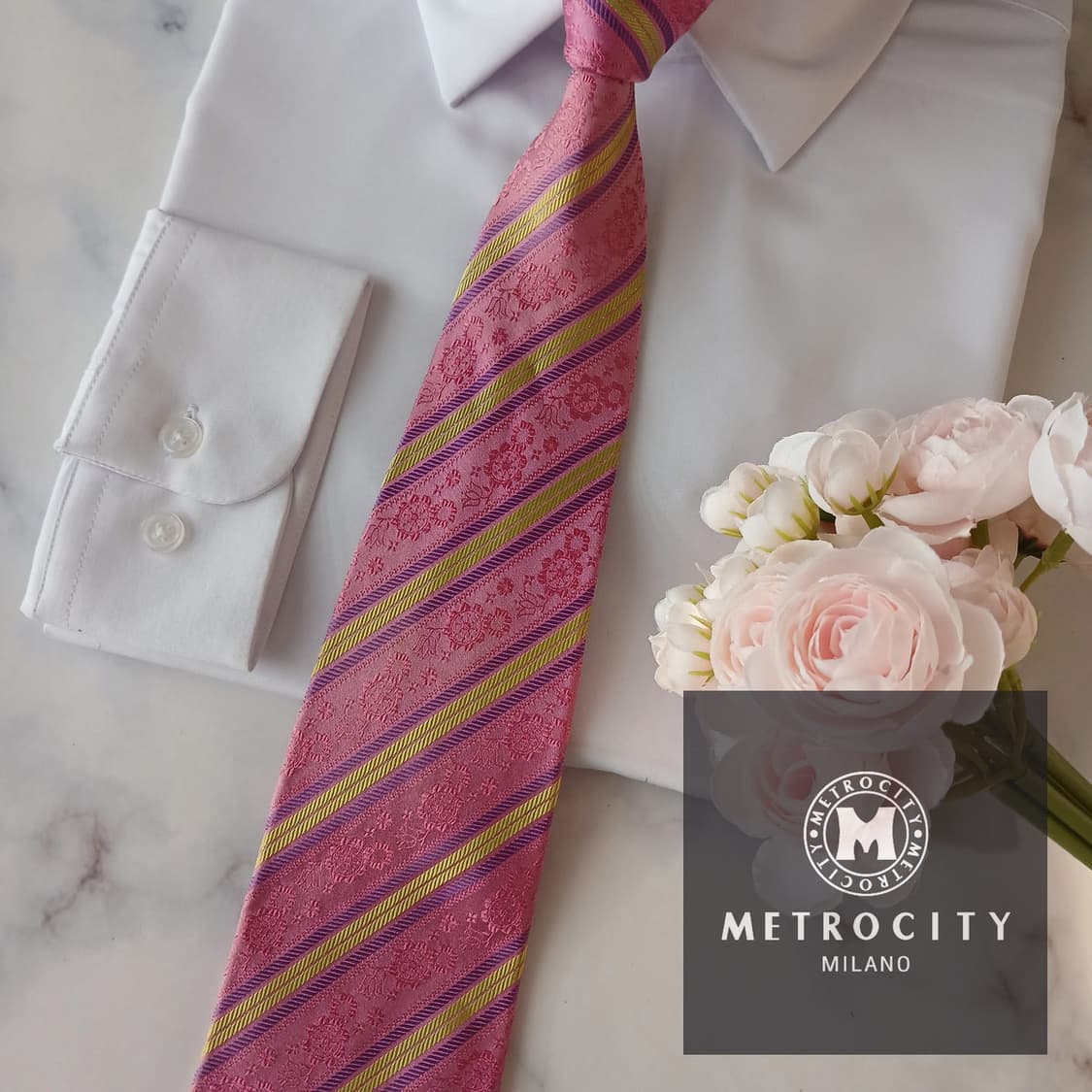 메트로시티 실크 핑크 스트라이프 플로럴 넥타이 9cm A등급 A19094 상품이미지1