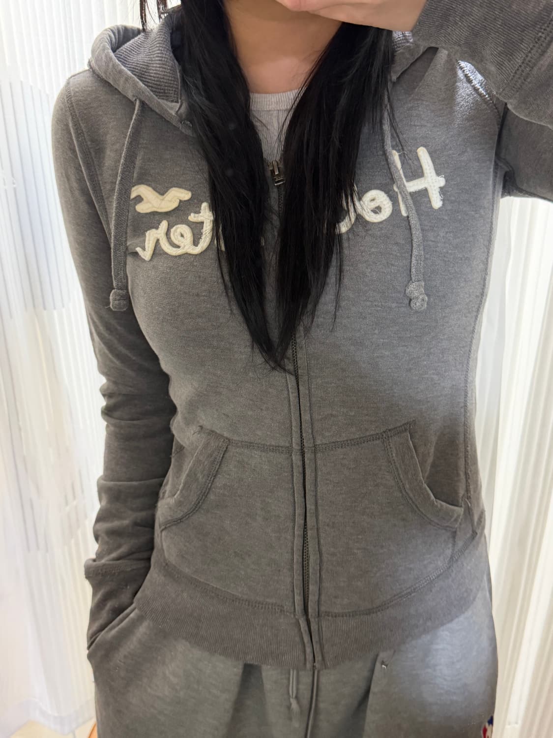 대장템 딱붙핏 홀리스터 그레이 후드집업 s 상품이미지1