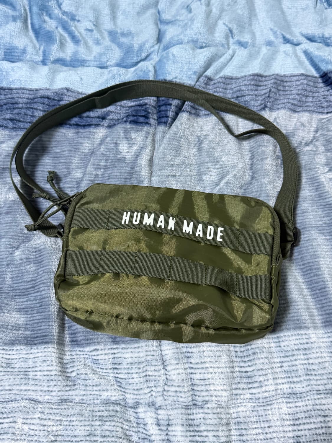 휴먼메이드 크로스백 상품이미지1