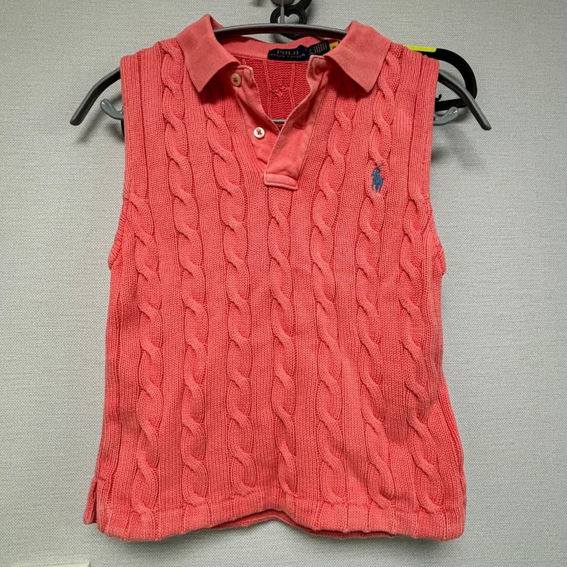 폴로 니트 슬리브리스 상품이미지1