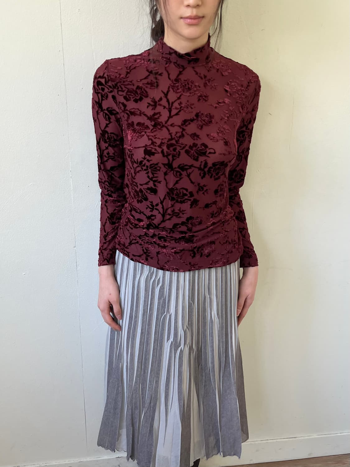 Moaliyia 로즈 벨벳 터틀넥 상품이미지5