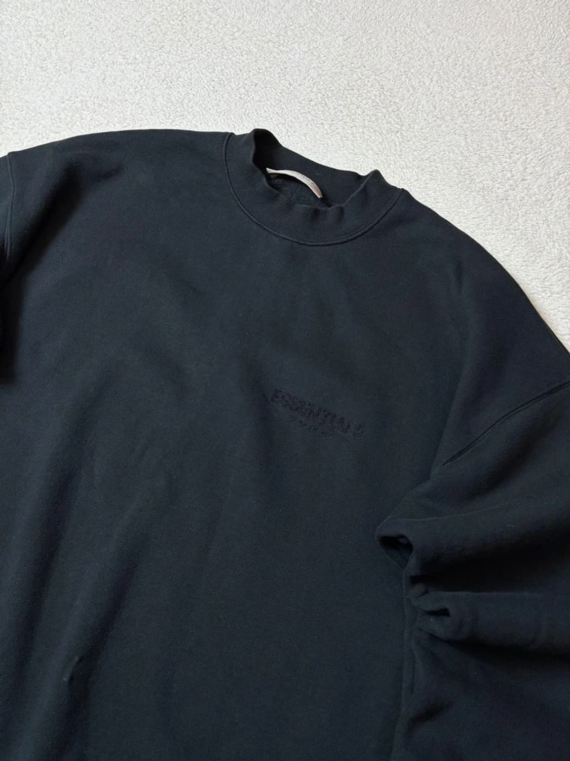 에센셜 피어오브갓 로고 시그니처 오버 맨투맨 PN7323 상품이미지6