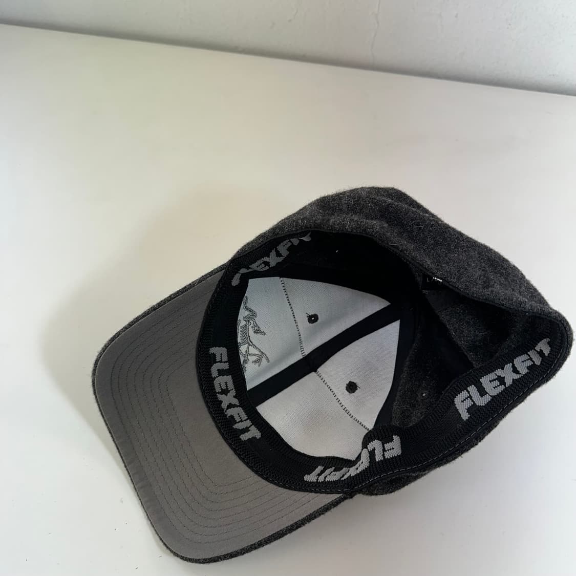 L-XL 아크테릭스 차콜 울 모자 상품이미지3