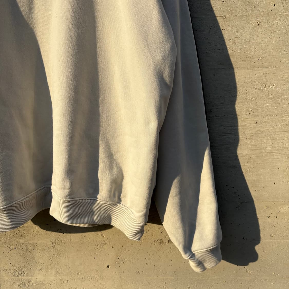 캐피탈 투톤 빅 플리스 스웻셔츠 키나리 블랙 상품이미지9