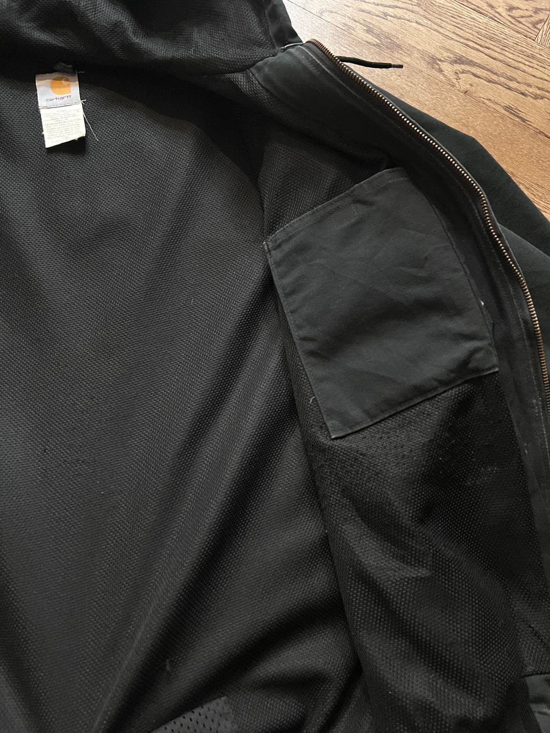 [L]칼하트 Made in USA 더티워싱 블랙 액티브 워크 자켓 상품이미지6