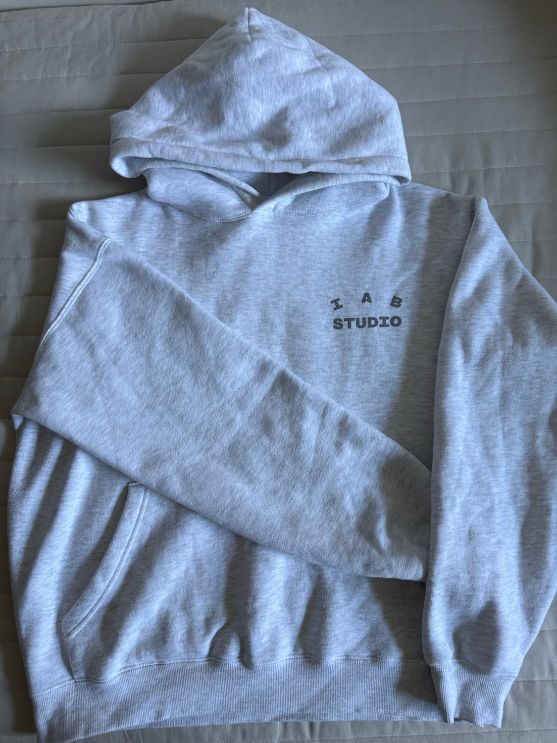 아이앱 스튜디오 후드 라이트 그레이 M 상품이미지1