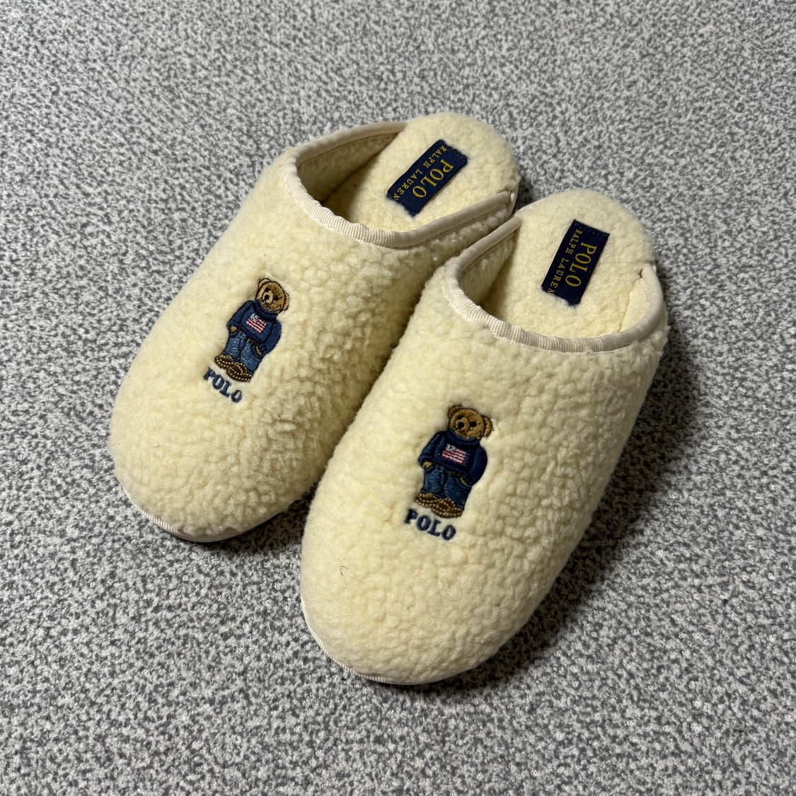 [정가 13만원] 폴로 랄프로렌 양털 슬리퍼 230 상품이미지3