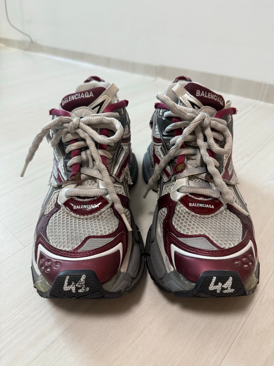 발렌시아가 뉴러너 버건디 41size 상품이미지1