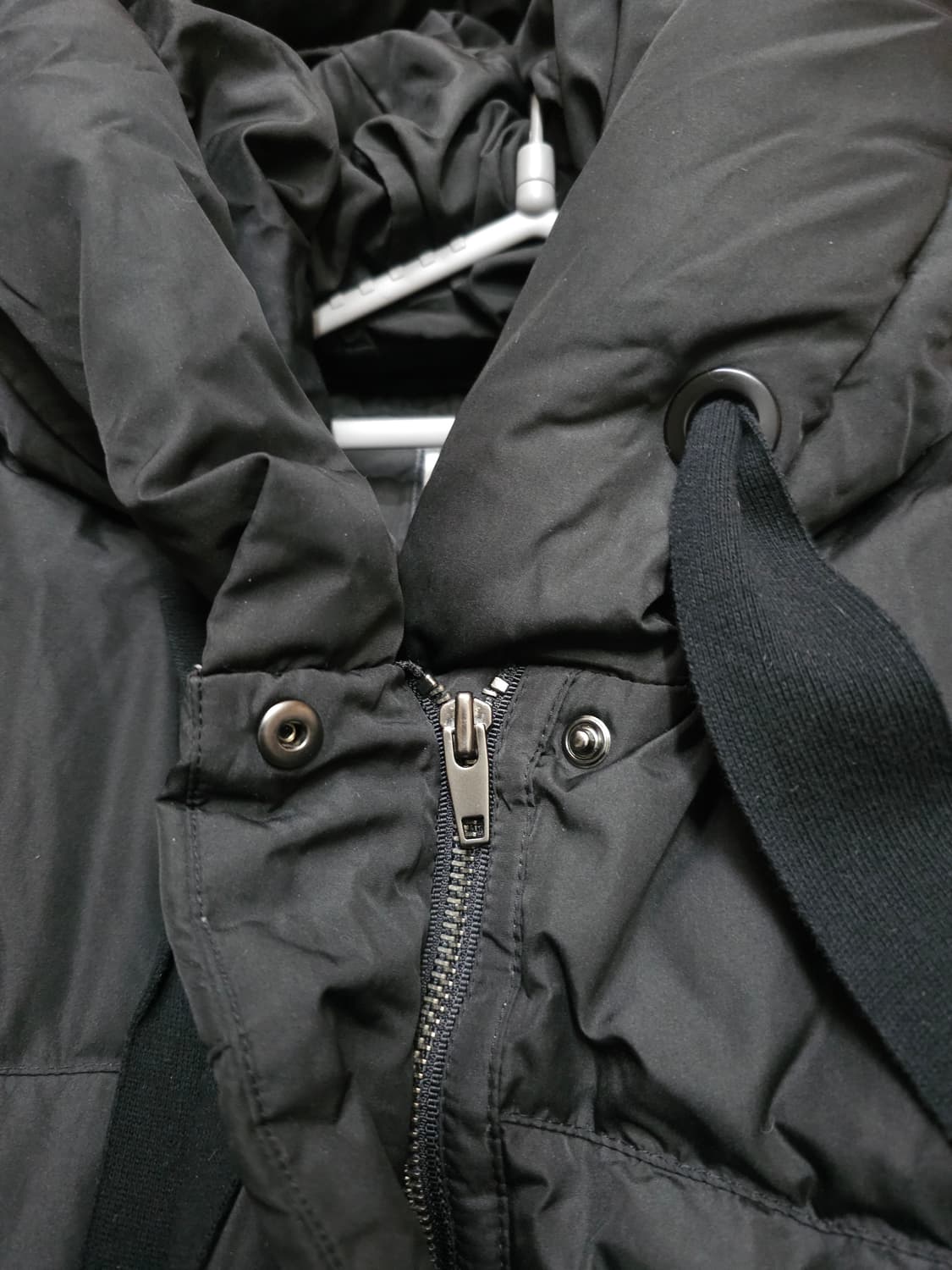 폴앤조 구스다운 후드패딩 상품이미지4