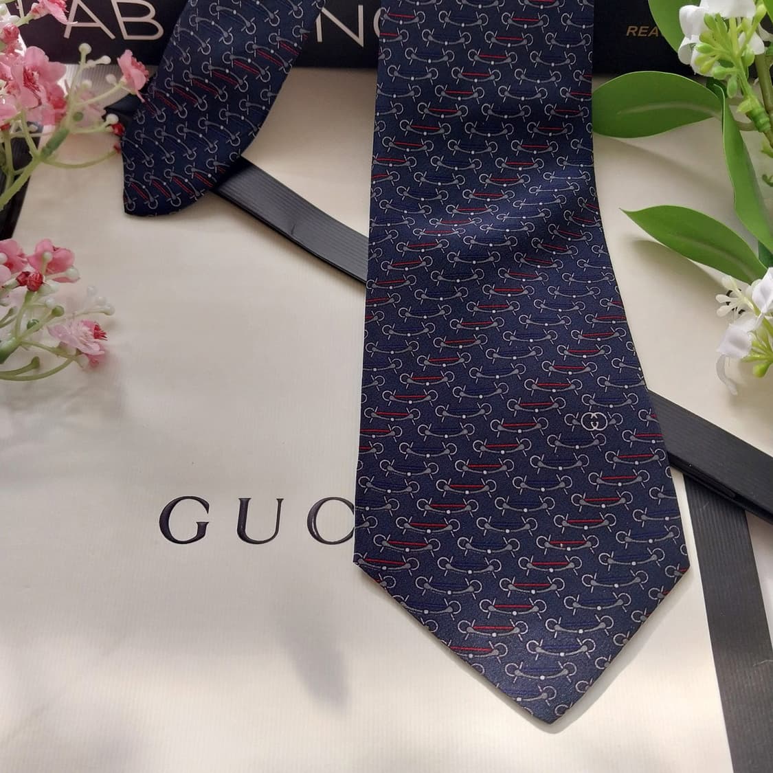 구찌 실크 네이비 홀스빗 패턴 넥타이 8.6cm A등급 K1861 상품이미지5