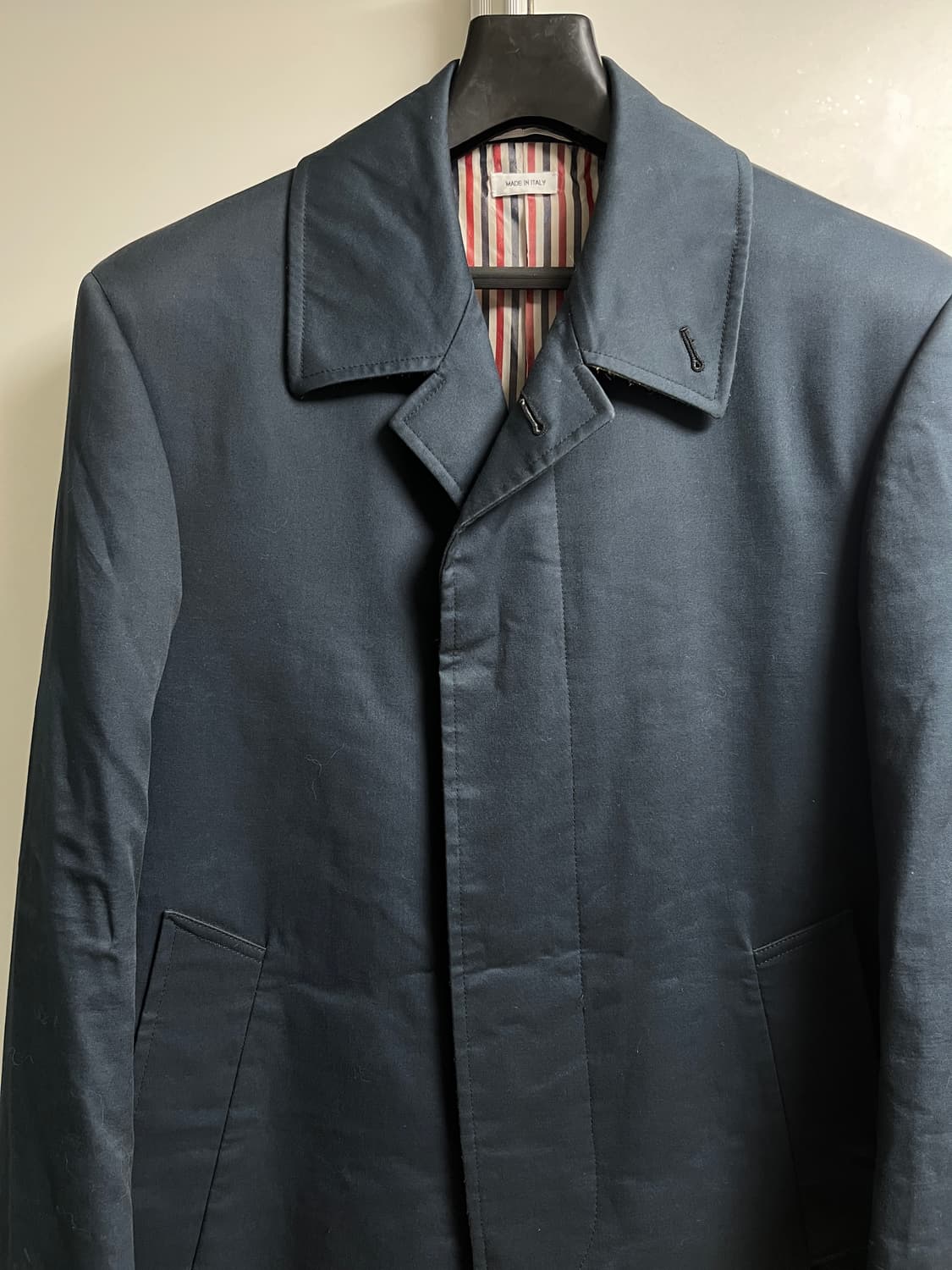 톰브라운 금장 맥코트 상품이미지2