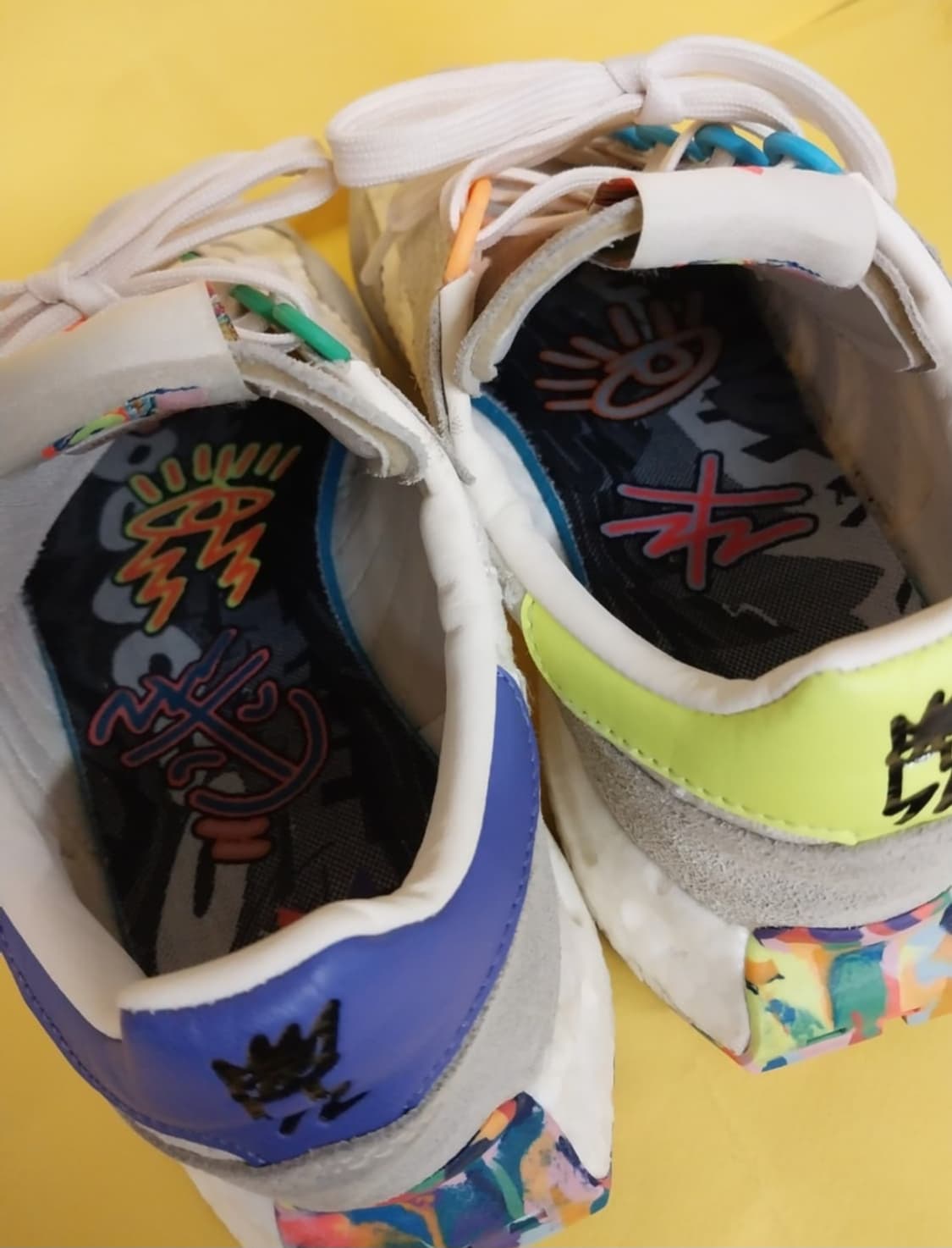 남성 아디다스 레트로피 E5 프라이드 운동화 (250) 상품이미지6