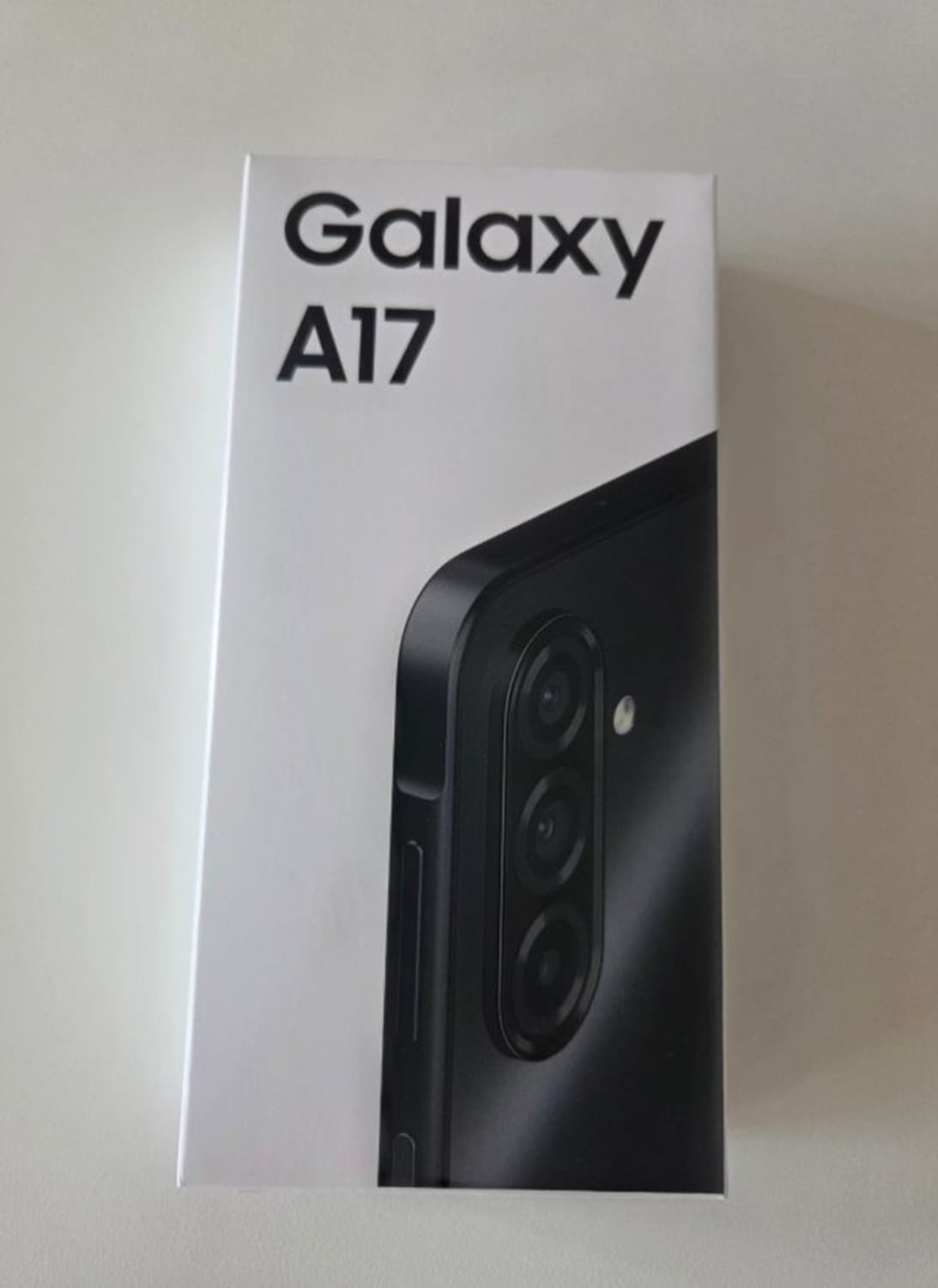 삼성 갤럭시 A17  128GB

[미개봉] 삼성 갤럭시 A17  128 상품이미지2