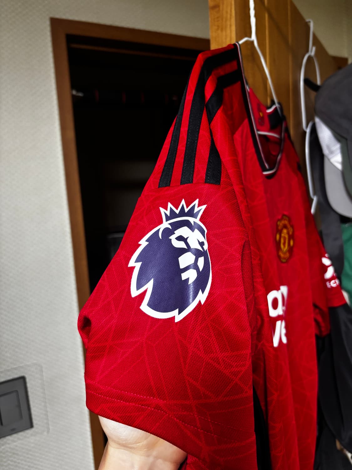 23-24시즌 맨유 유니폼 상품이미지2