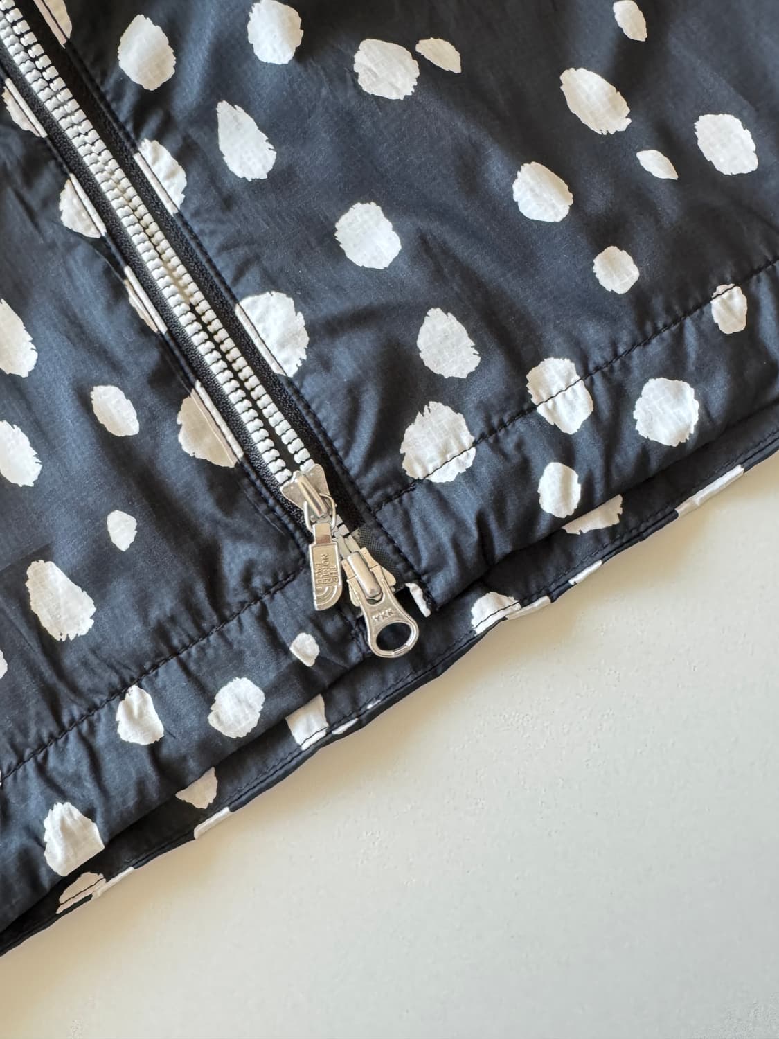 노스페이스 퍼플라벨 바람막이 상품이미지3