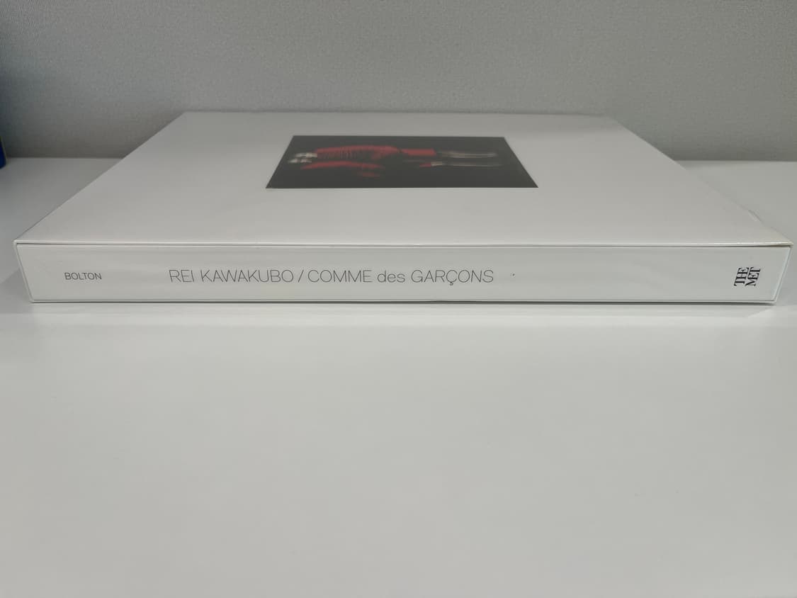 꼼데가르송 레이 가와쿠보 2017 아트북 상품이미지4