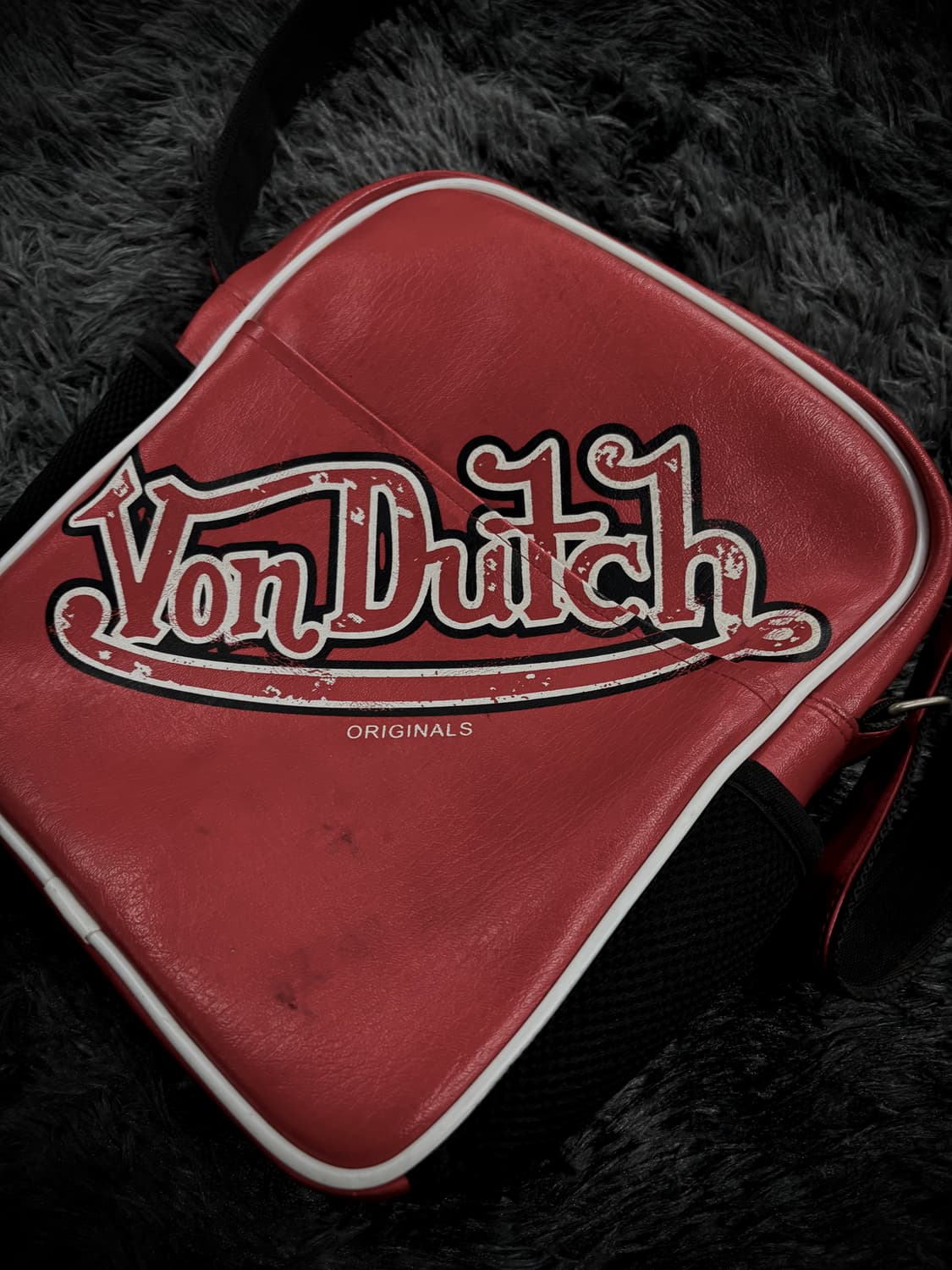 Von Dutch 레드 스퀘어 레더 크로스백 상품이미지3