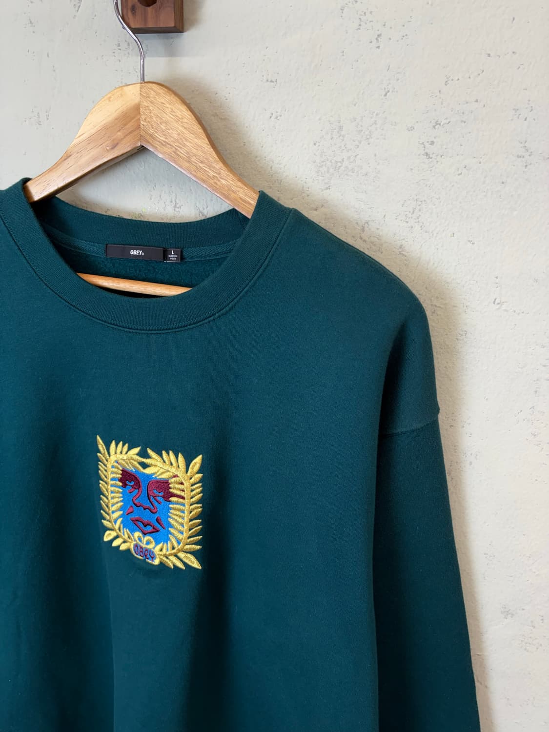 오베이 빈티지 페이스로고 맨투맨 그린 상품이미지4