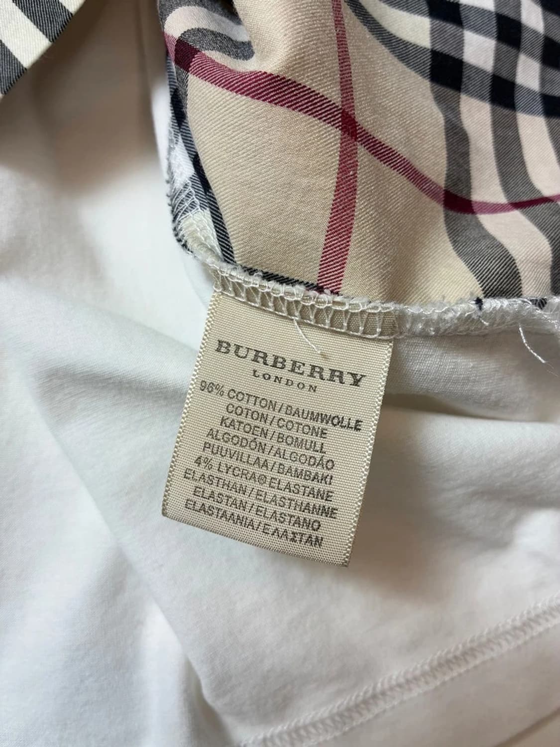 버버리 00's 노바체크 배색 반팔 카라 티셔츠 PN9022 상품이미지8