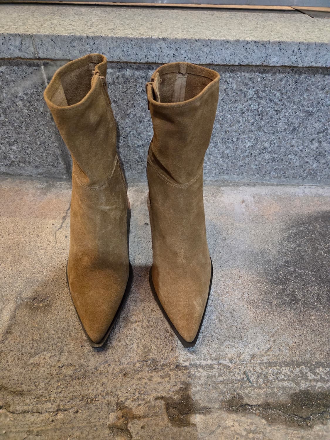 자라스웨이드 부츠 상품이미지1