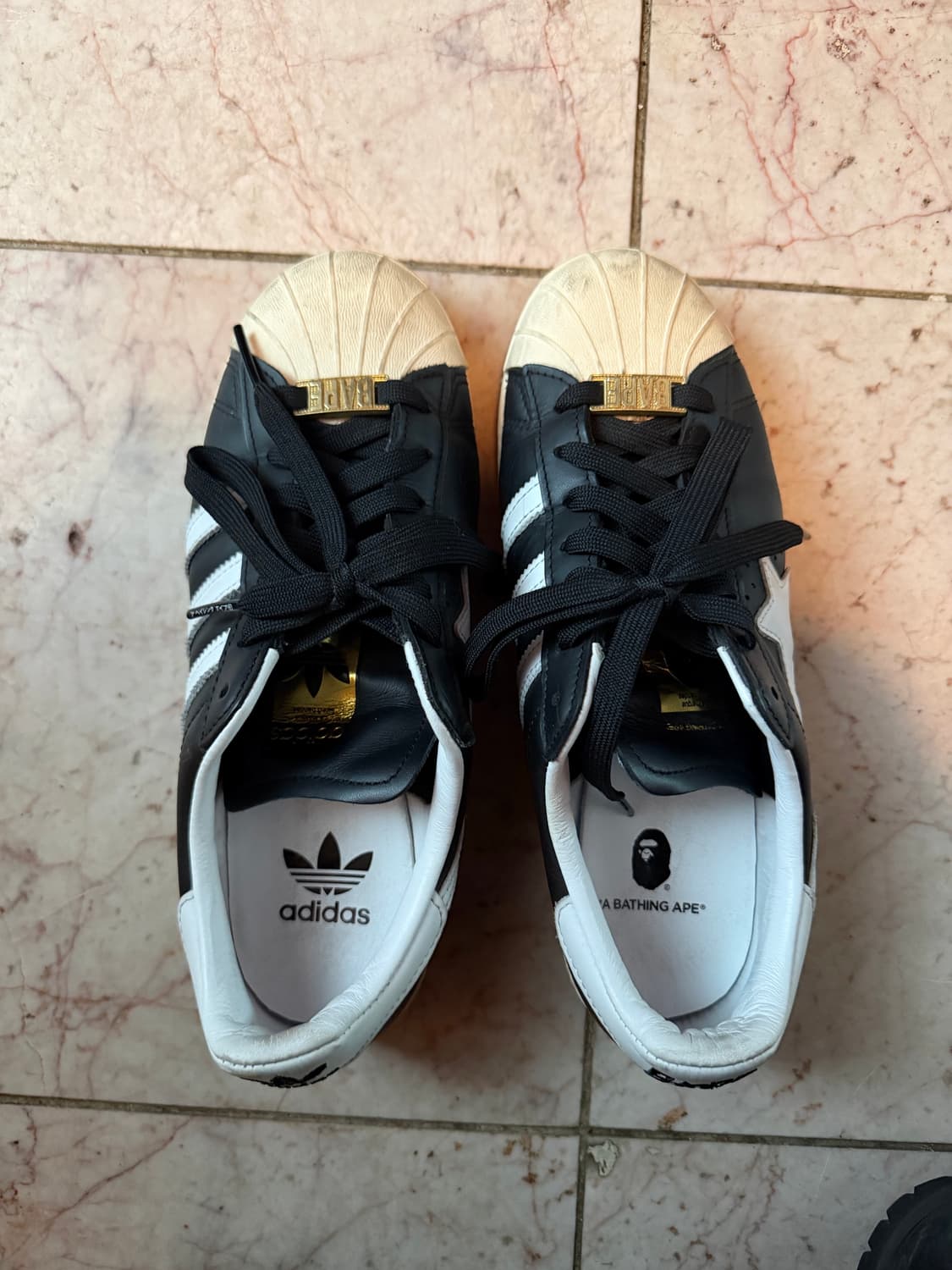 아디다스 x 베이프 슈퍼스타 80s 코어 블랙 오프 화이트 상품이미지2