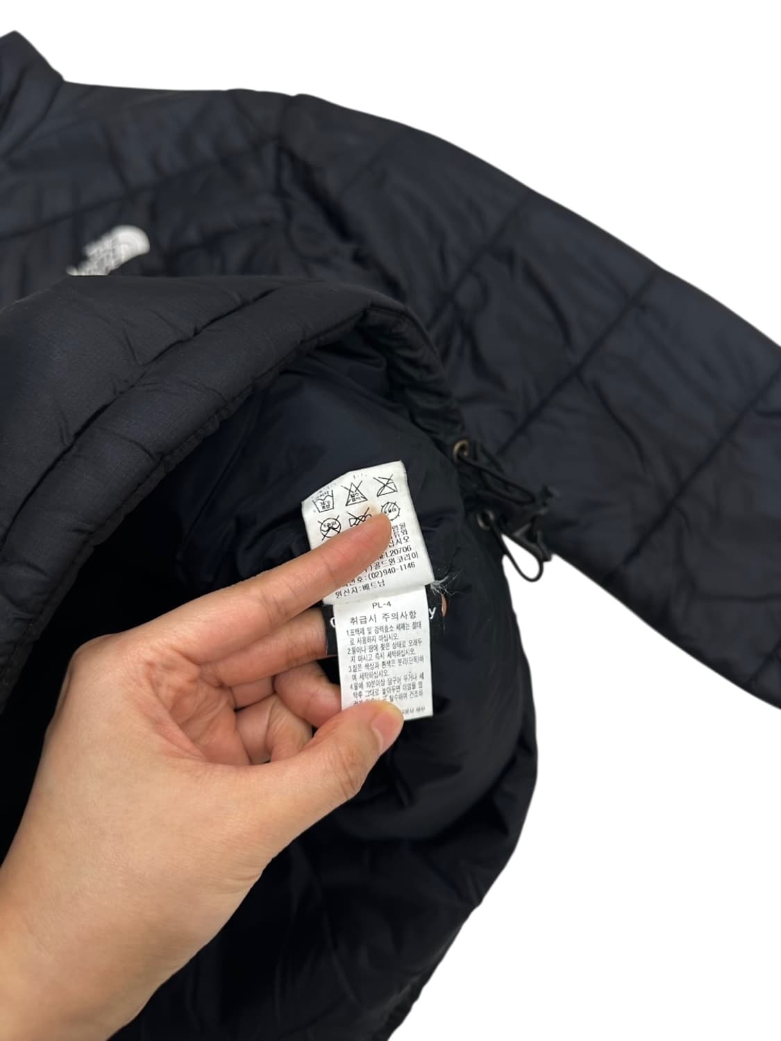 노스페이스 경량패딩 블랙 (L)  상품이미지7