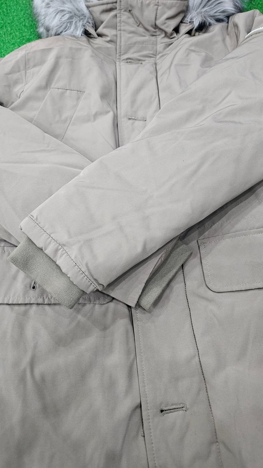 Abercrombie & Fitch 덕다운 패딩 M 상품이미지5