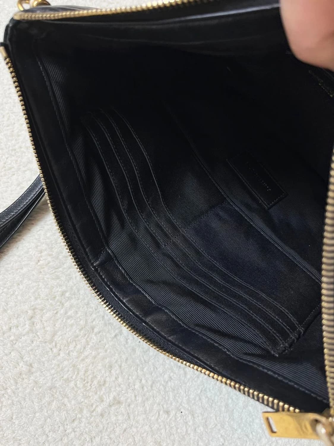 생로랑 YSL 금장 골드 마틀라쎄 클러치백 A1664 상품이미지10