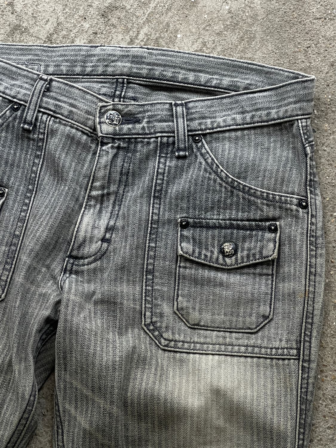 Stripe pocket boots cut jean 상품이미지4